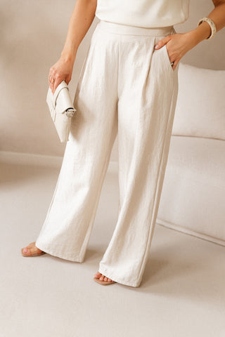 Minimal Muse Set Ivory