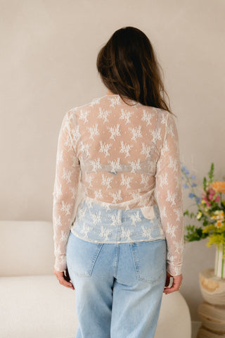 Transparant Lace Top Ecru