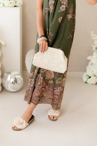 Summer Pouch