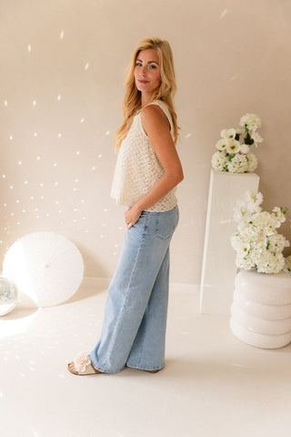 Daisies Top