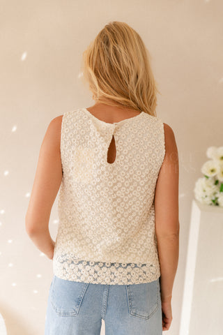 Daisies Top