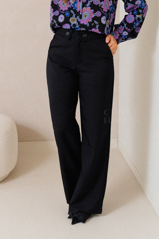 Chique Silhouette Trousers